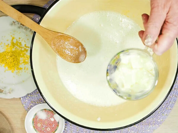 Пасхальный кулич — классический рецепт на свежих дрожжах