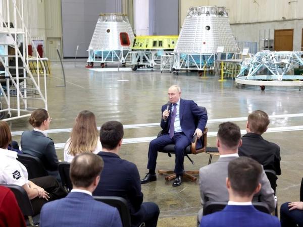 Путин рассказал, что лично придумал космодром Восточный