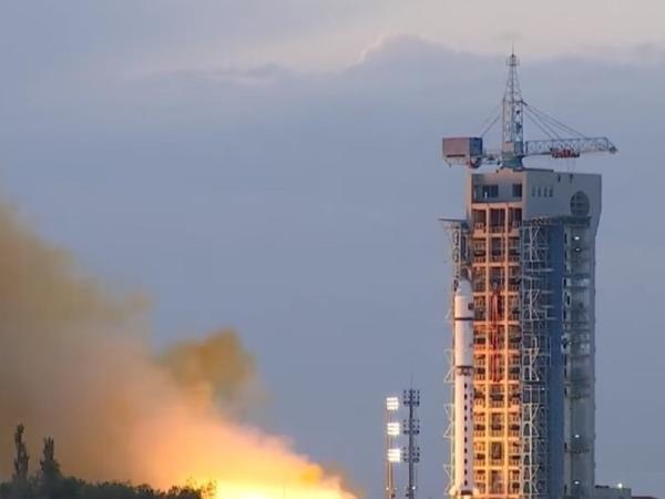 В КНР успешно запущен спутник для мониторинга атмосферы