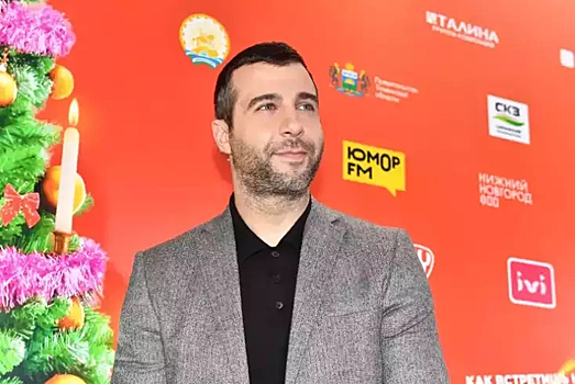 Константин Эрнст поздравил Ивана Урганта с днем рождения в прямом эфире