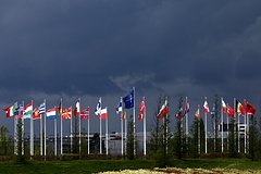 НАТО обвинили в планах нарушить международные договоры по ядерному оружию